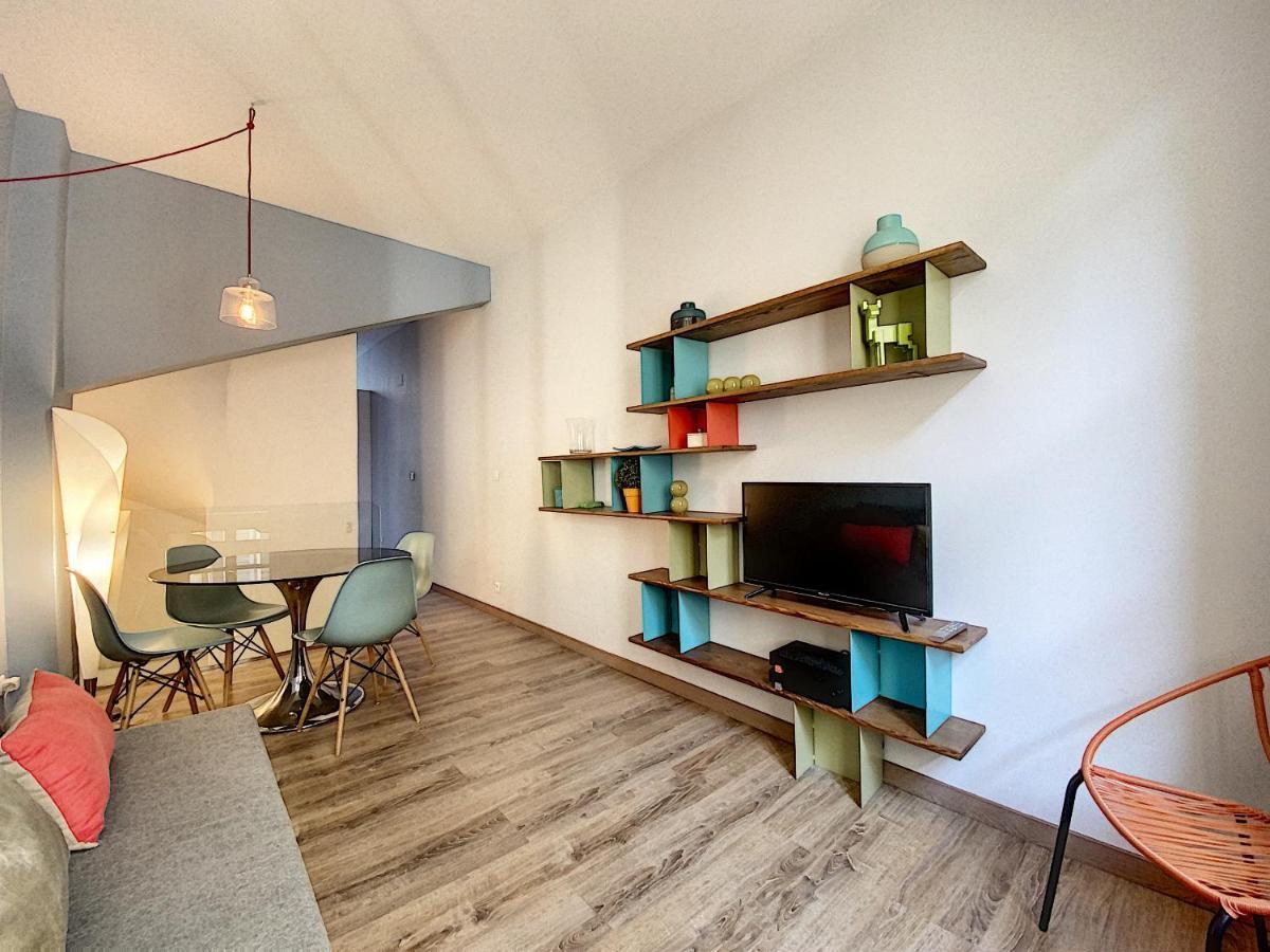 Apartment Maison 3 - Terrasse - Climatisation 10 Minutes A Pied Du Pont D'avignon *